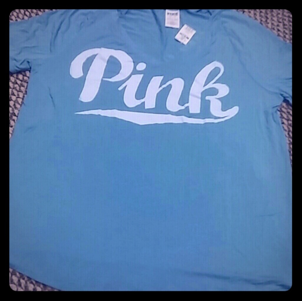 NWT Victoria's Secret V-neck